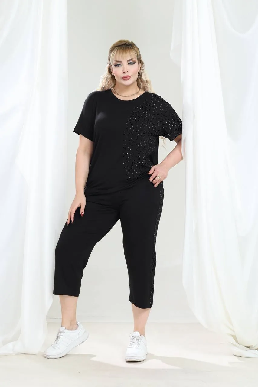 Kapsayıcı Moda: Büyük Beden Kadın Giyiminde Zamansız Stiller ve En Son Trendler