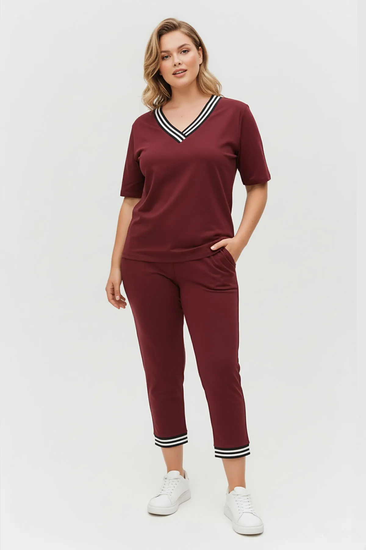 Renklerin Gücü: Büyük Beden Modasında Cesur ve Canlı Tonların Yükselişi